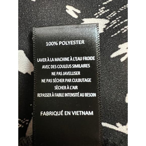 LUSH Top Women's Large V-Neck Button Down Modern Print Black Ivory NEW - Picture 12 of 13